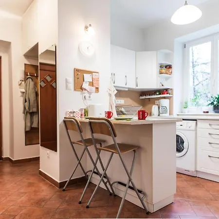 2 Bedroom Family On The Buda Side Budapest